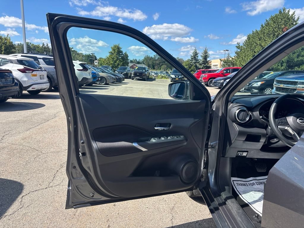 Certified 2023 Nissan Kicks SV FWD image 16