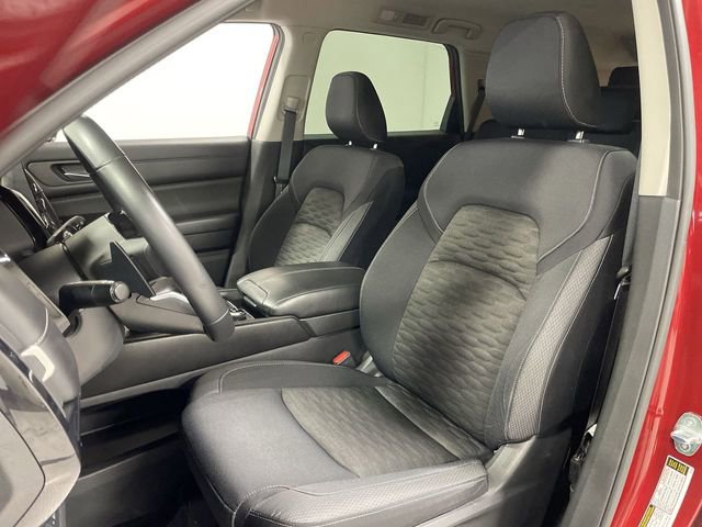 Used 2022 Nissan Pathfinder SV image 11