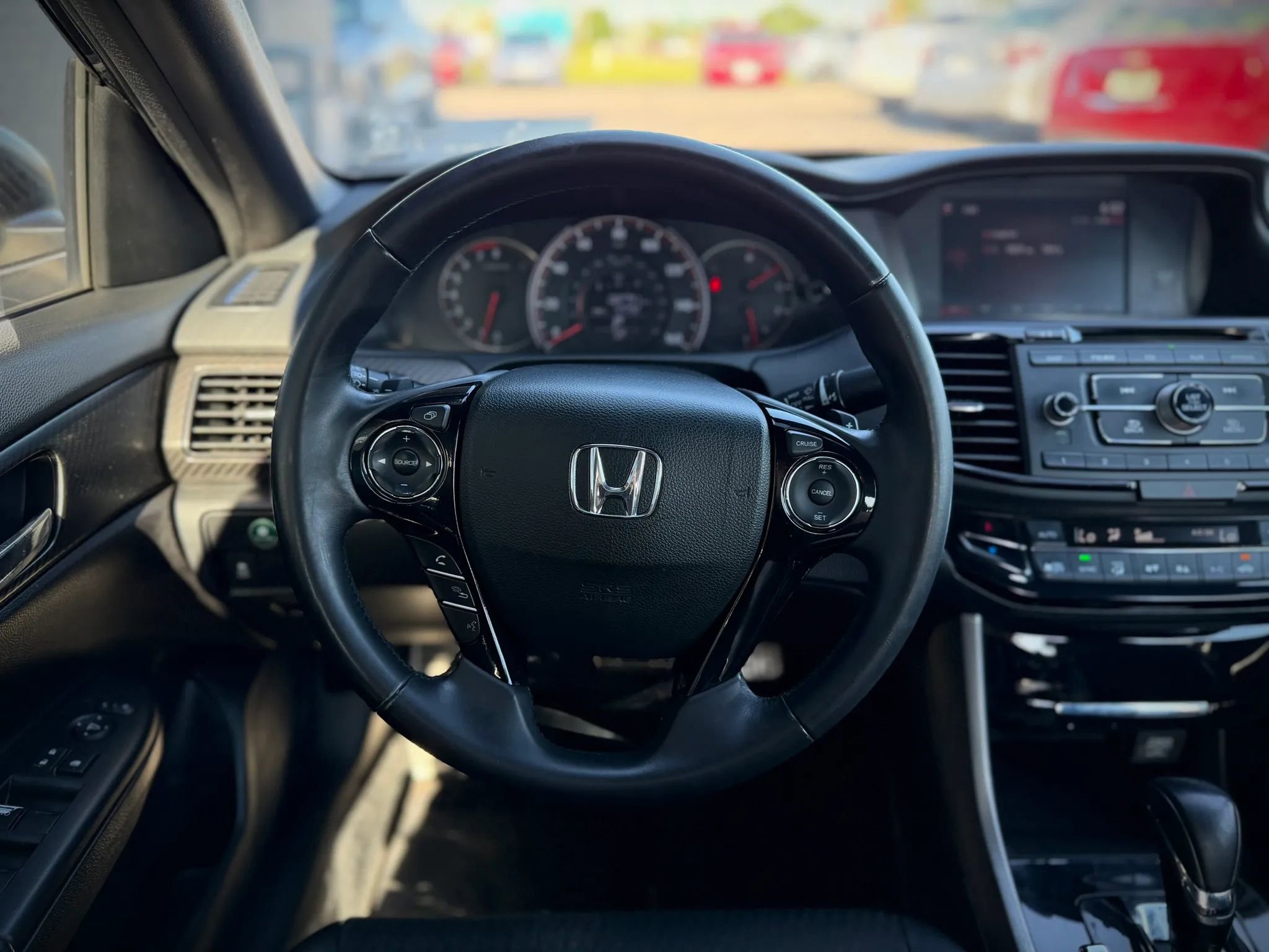 Used 2017 Honda Accord Sport image 8