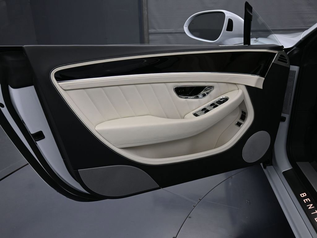 Certified 2024 Bentley Continental GT AWD/4WD image 17