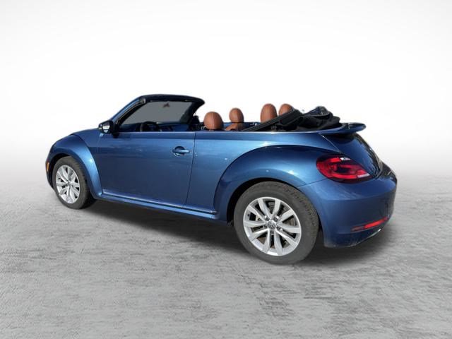 Used 2017 Volkswagen Beetle 1.8T Classic image 5