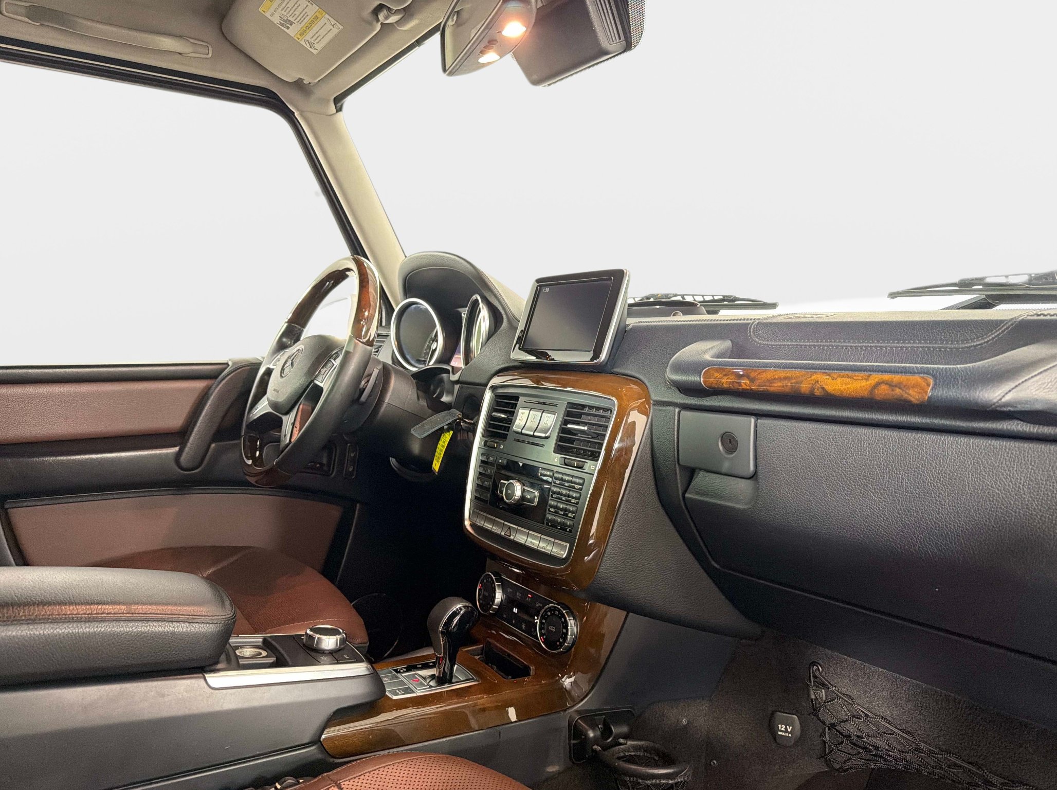 Used 2014 Mercedes-Benz G 550 image 23