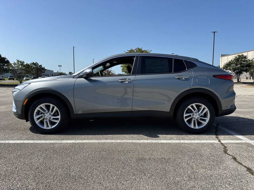 New 2026 Buick Envista Sport Touring w/ Convenience I Package FWD image 3