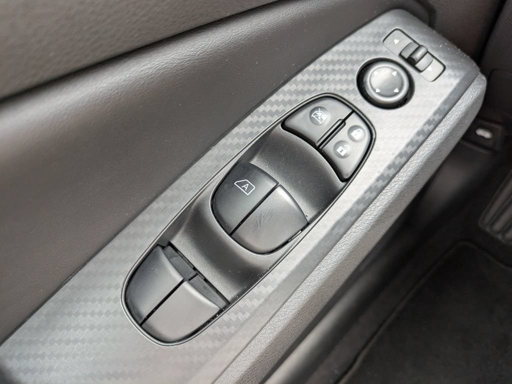 Certified 2025 Nissan Altima 2.5 S FWD image 22