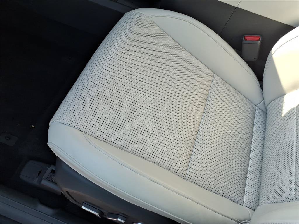 Used 2026 Hyundai Santa Fe SEL AWD/4WD image 21