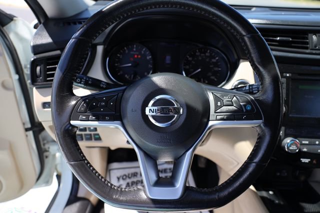 Used 2018 Nissan Rogue SL w/ Premium Package AWD/4WD image 19