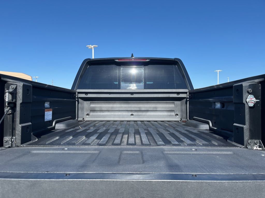 Certified 2025 Honda Ridgeline Black Edition image 9