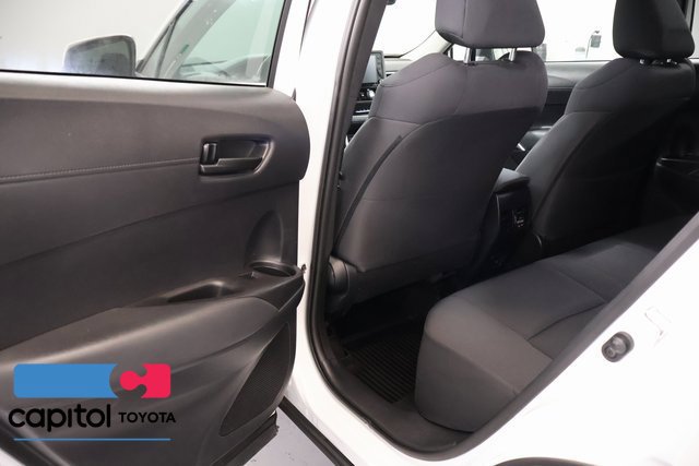 Certified 2022 Toyota Corolla Cross LE w/ Moonroof Package AWD/4WD image 30