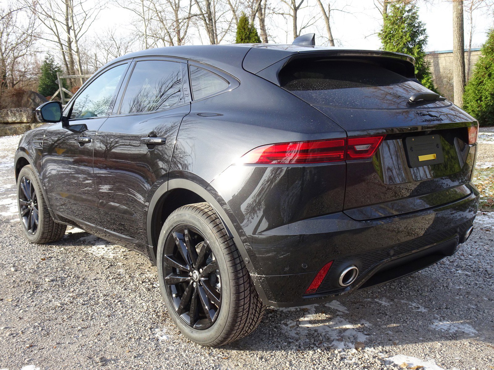 New 2024 Jaguar E-PACE R-Dynamic SE image 8