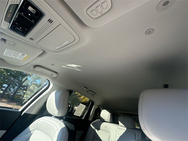 New 2026 Lincoln Nautilus Premier image 22