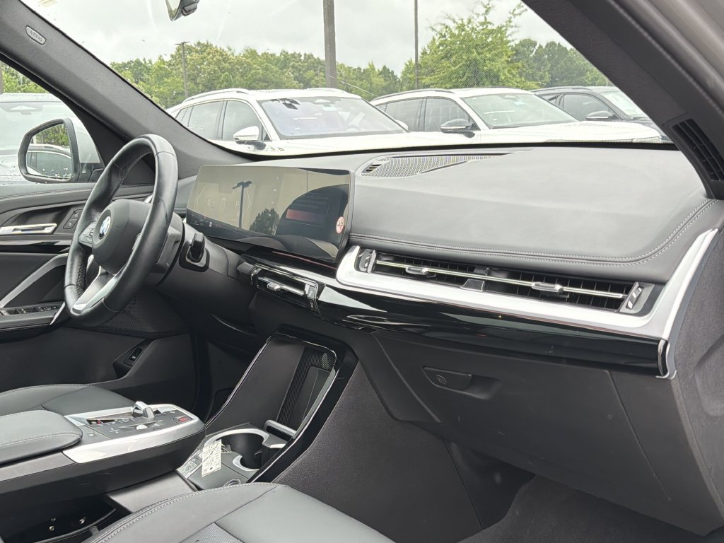 Used 2025 BMW X1 xDrive28i AWD/4WD image 19