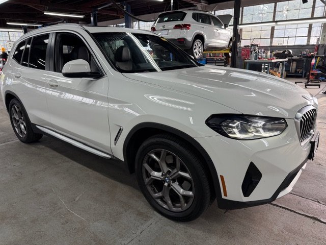Used 2022 BMW X3 xDrive30i w/ Premium Package 2 image 5