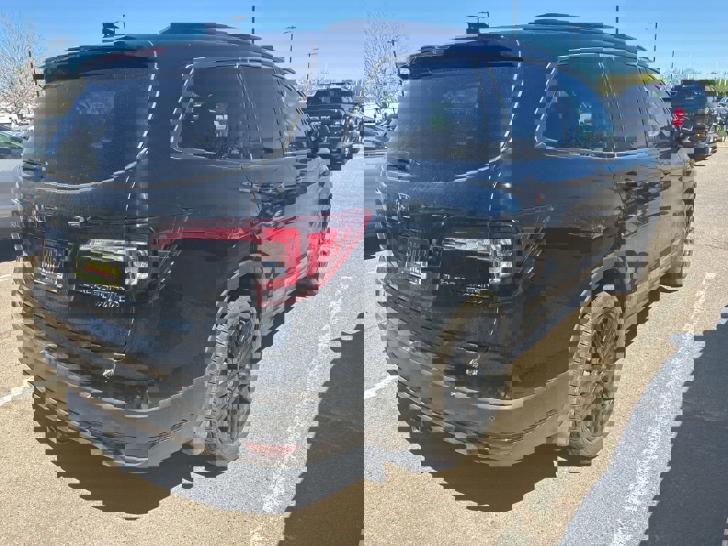 Used 2021 Honda Pilot Black Edition image 2