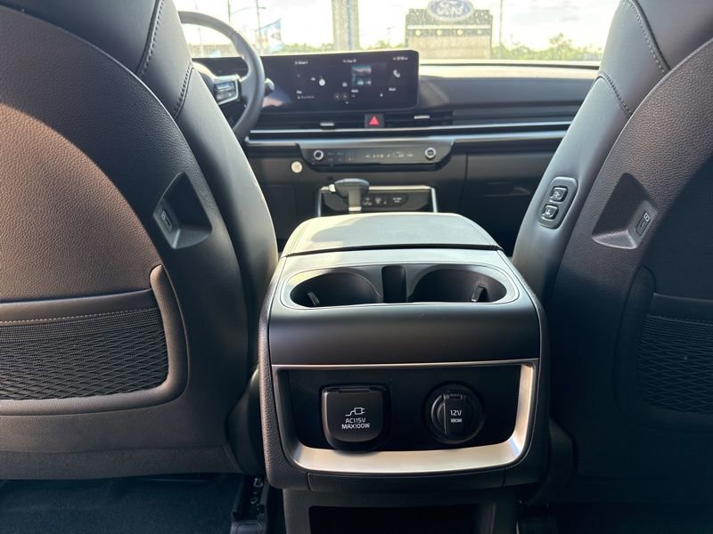 New 2026 Kia Carnival SX w/ SX Dark Edition Package image 24