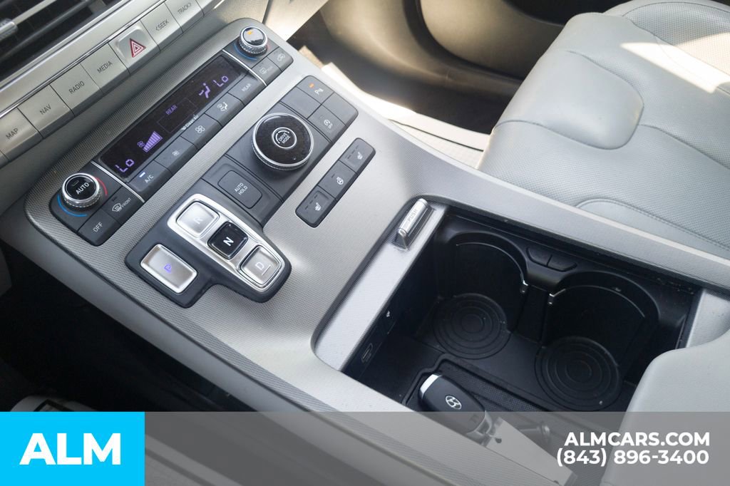 Used 2022 Hyundai Palisade SEL w/ Premium Package FWD image 30