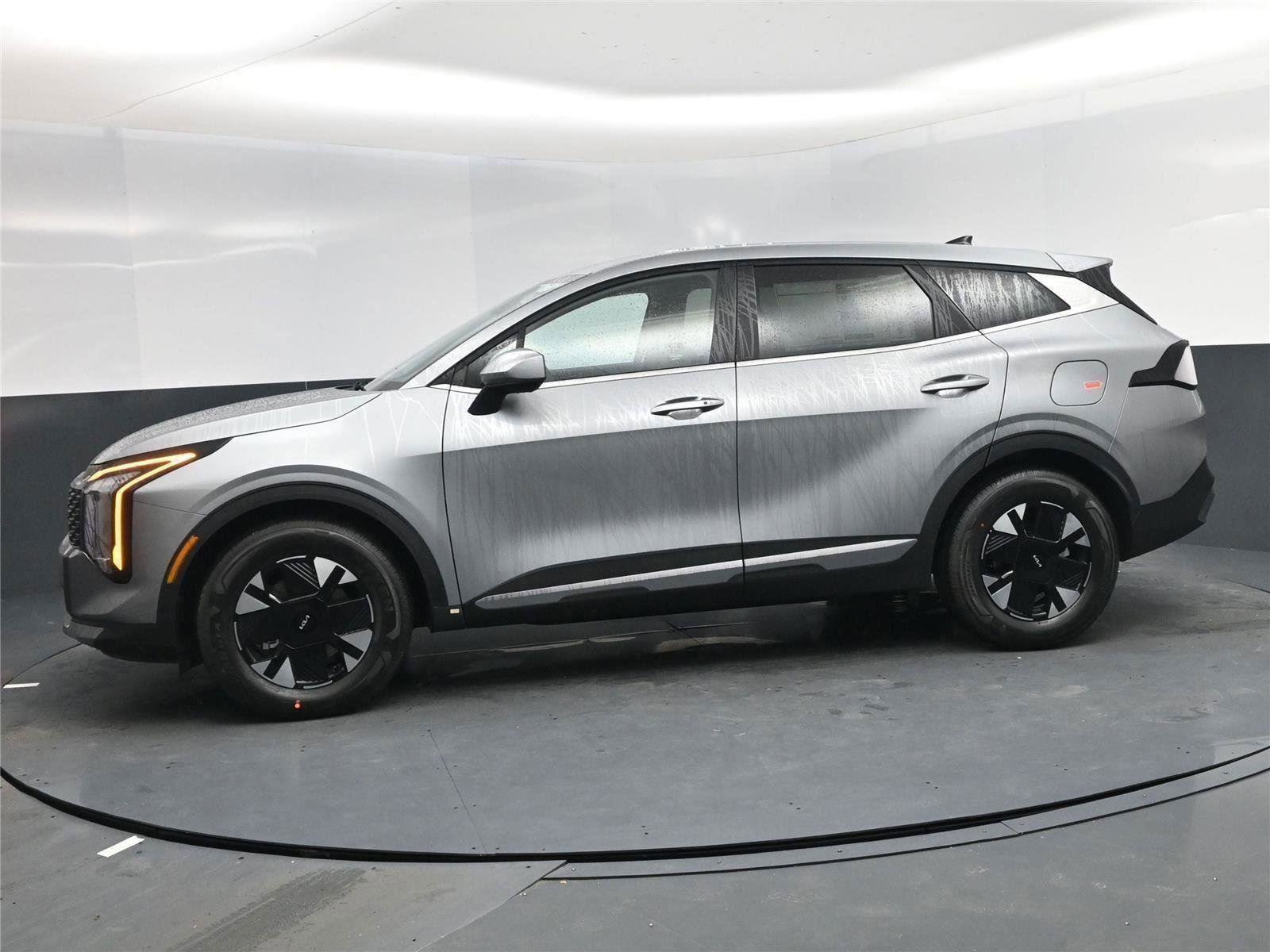 New 2026 Kia Sportage LX image 6