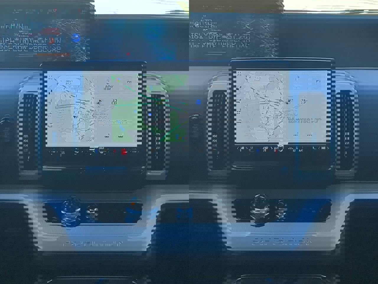 New 2026 Ford Expedition Active image 16