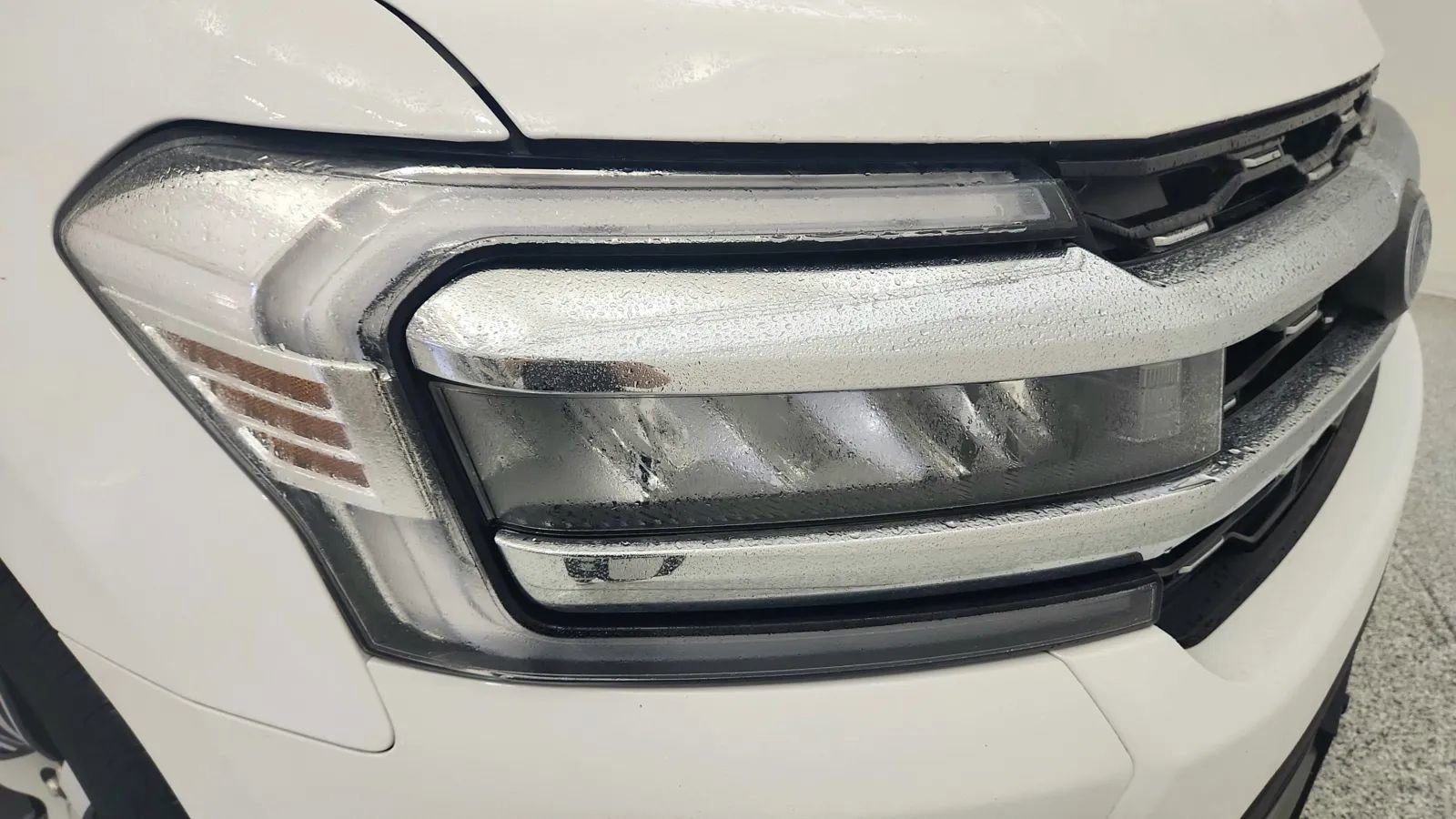 Used 2024 Ford Expedition Limited image 14