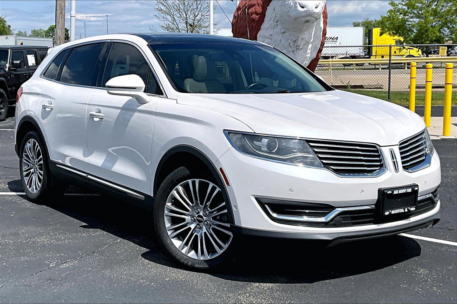 Used 2018 Lincoln MKX Reserve w/ Driver Assistance Package AWD/4WD image 37