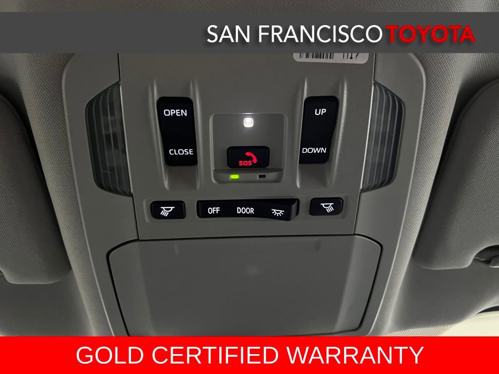 Certified 2025 Toyota Highlander XLE image 33