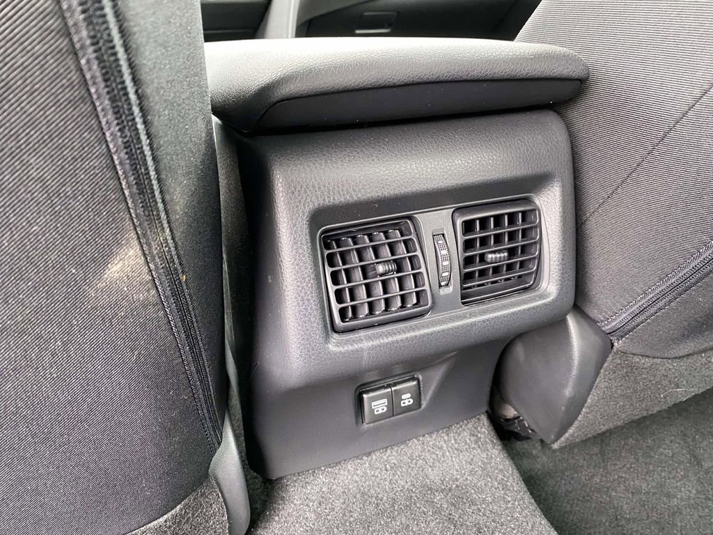 Used 2026 Toyota Camry LE FWD image 10