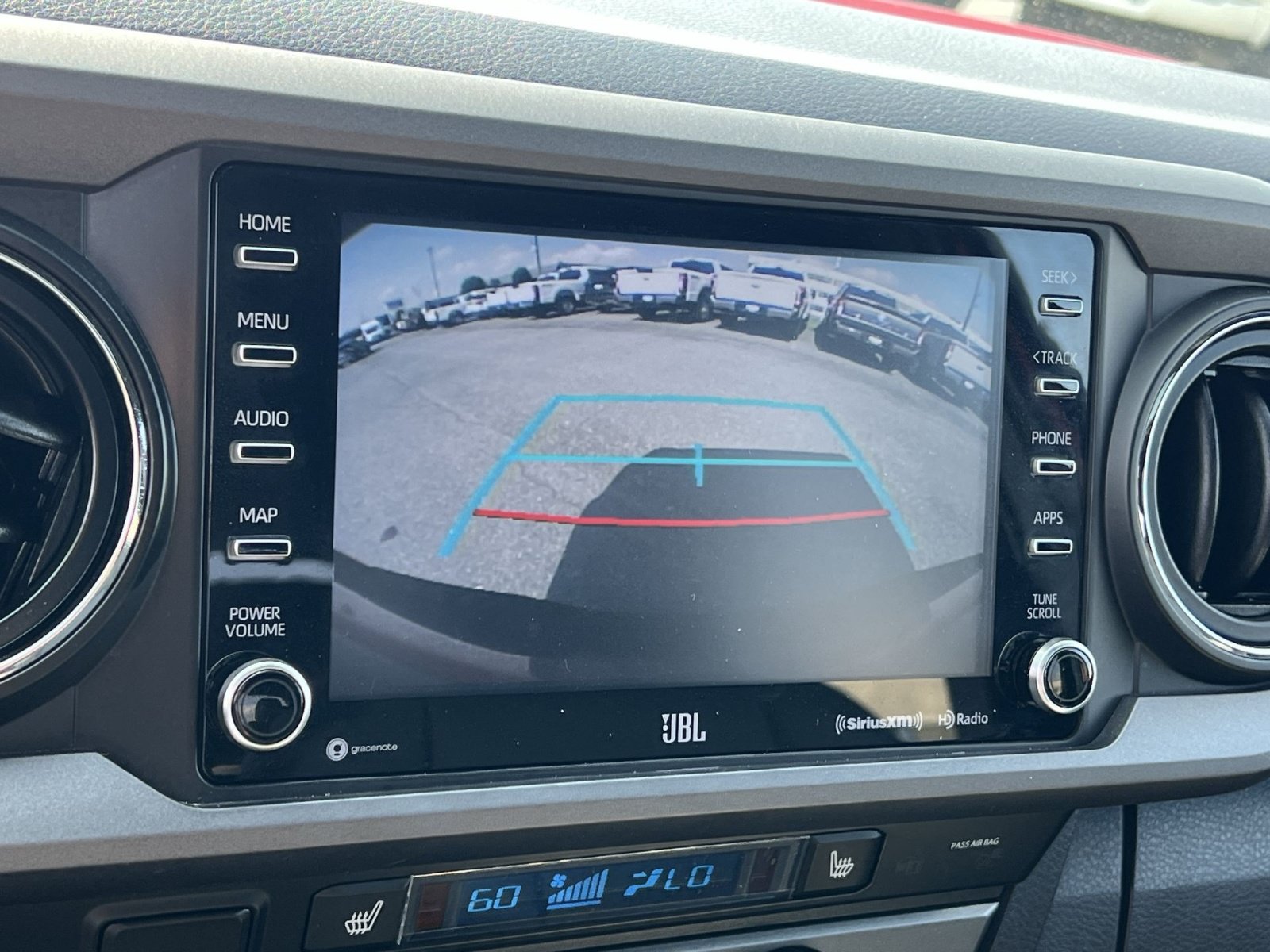 Used 2021 Toyota Tacoma TRD Off-Road w/ TRD Premium Off Road Package AWD/4WD image 19