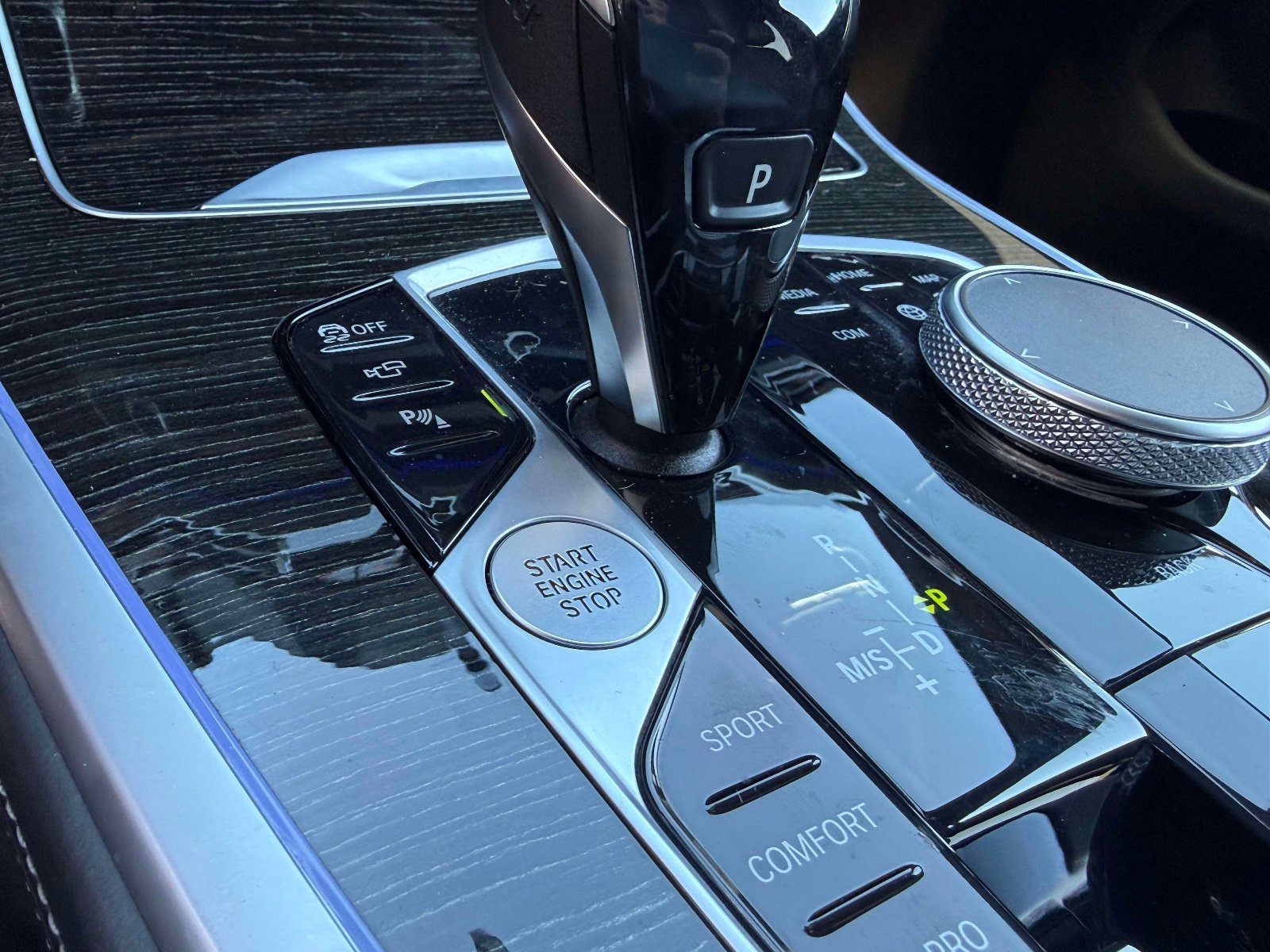 Used 2021 BMW X7 xDrive40i w/ M Sport Package image 45