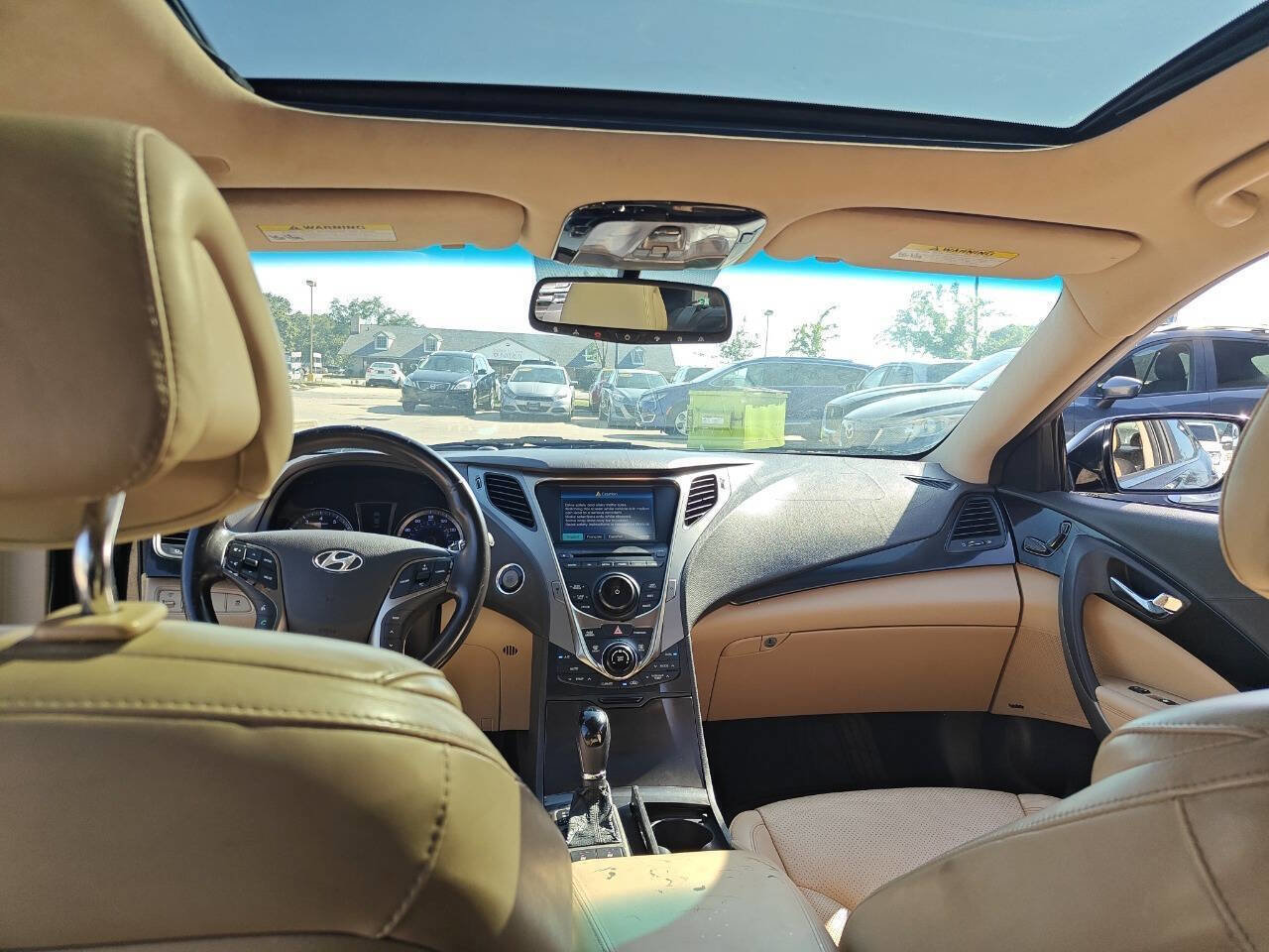 Used 2013 Hyundai Azera w/ Technology Pkg FWD image 12