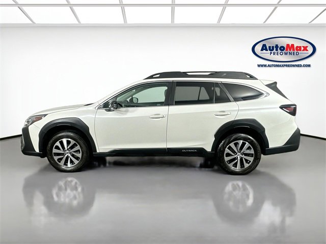 Used 2024 Subaru Outback Premium image 8