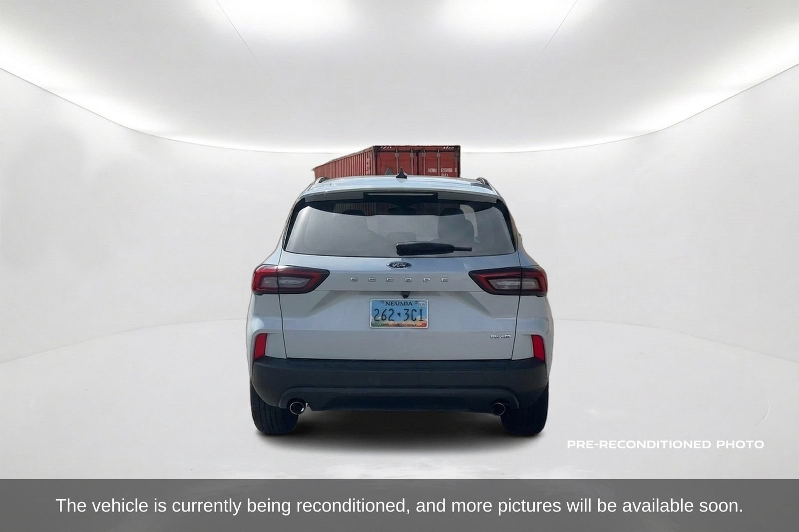 Used 2025 Ford Escape ST-Line Select AWD/4WD image 7