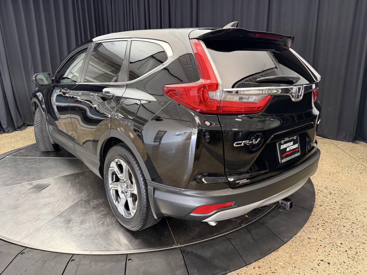 Used 2018 Honda CR-V EX image 5