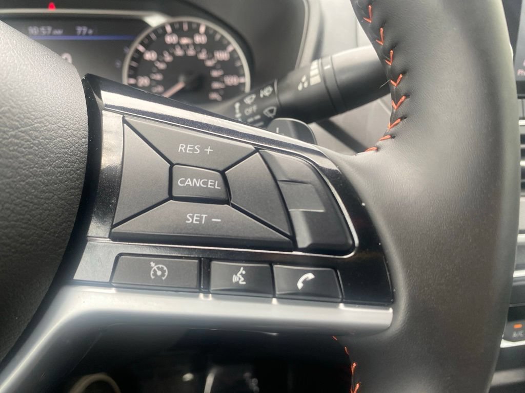Certified 2025 Nissan Altima 2.5 SR FWD image 21