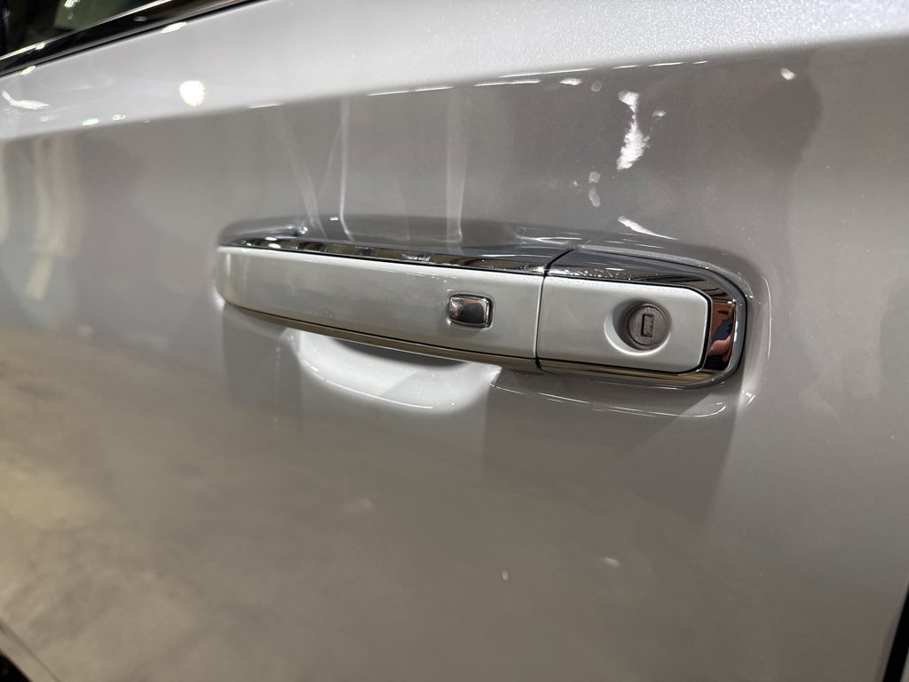 New 2026 Chevrolet Tahoe Premier image 16