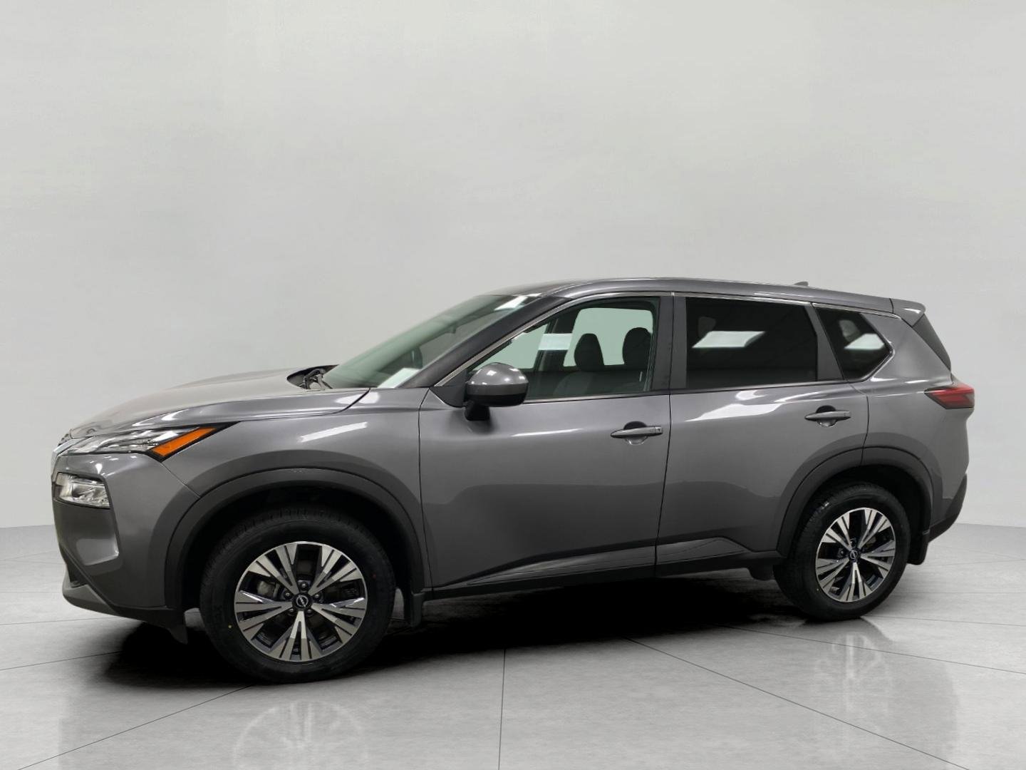 Used 2023 Nissan Rogue SV image 7