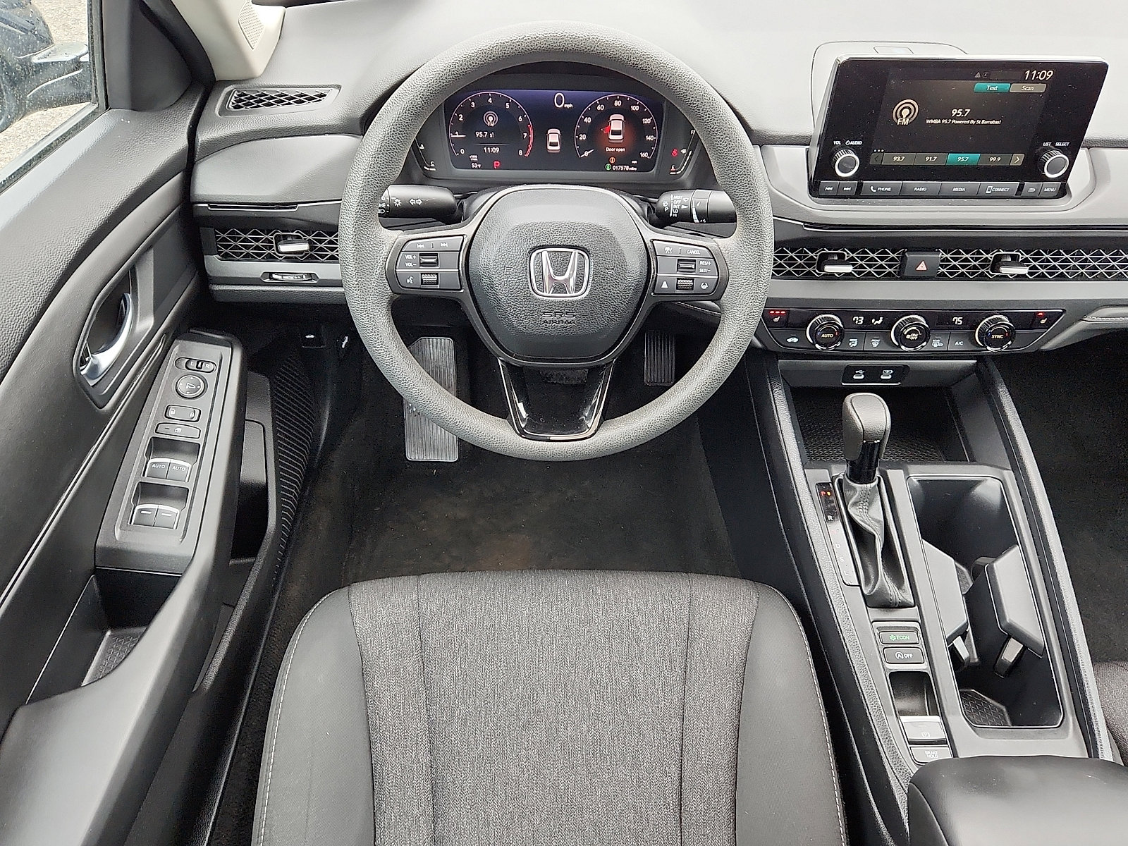 Used 2024 Honda Accord EX image 11