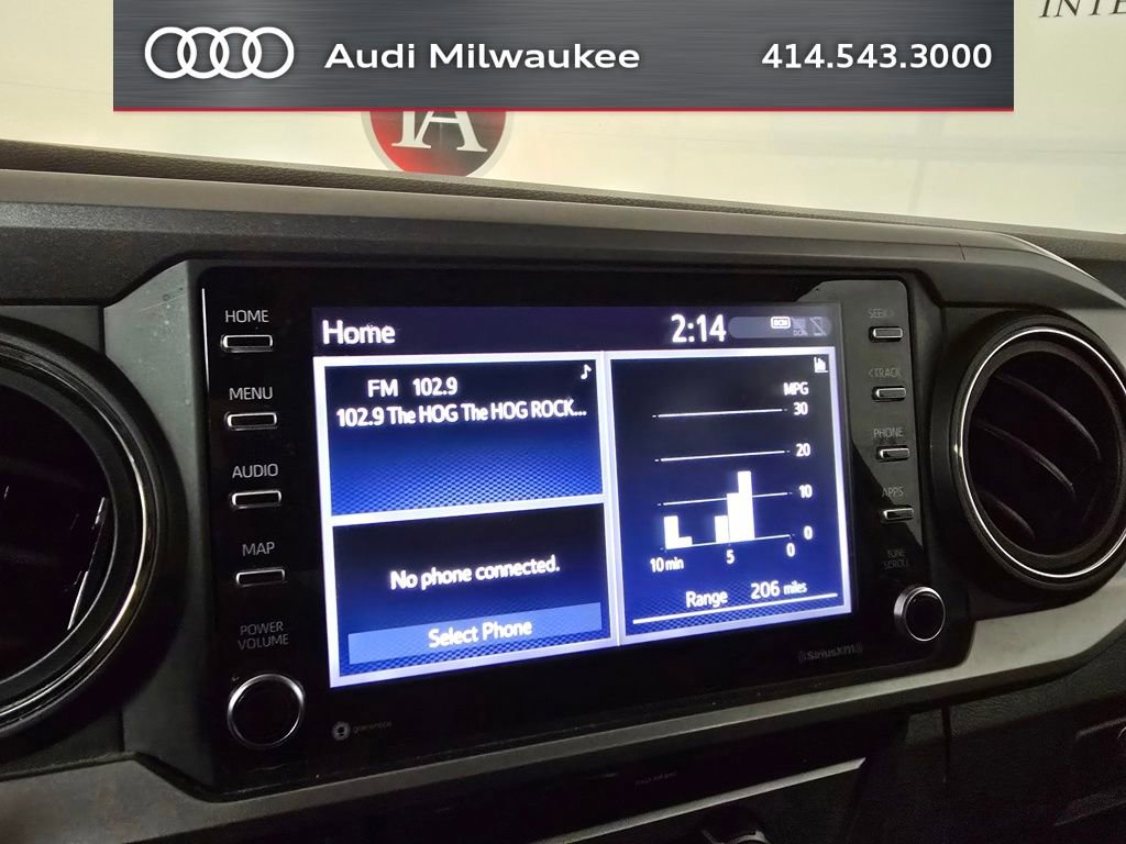 Used 2020 Toyota Tacoma SR5 AWD/4WD image 20