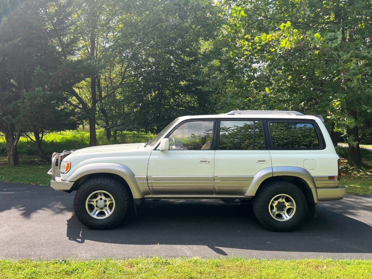 Used 1997 Lexus LX 450 4WD image 19