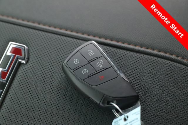 Used 2026 GMC Sierra 2500 AT4 w/ AT4 Premium Plus Package image 3