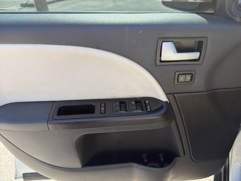 Used 2009 Mercury Sable Premier image 16