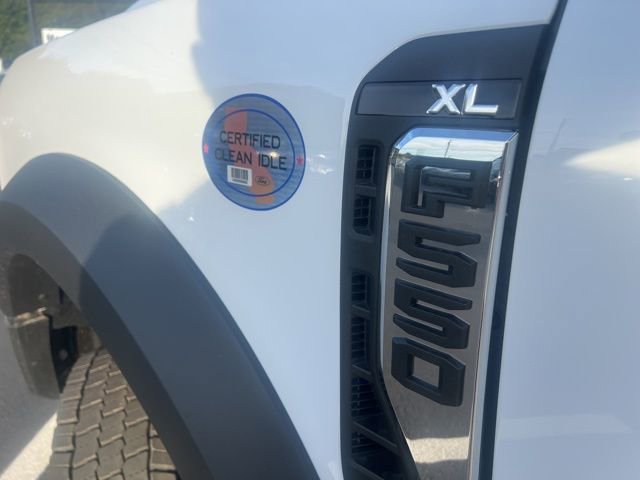 New 2026 Ford F550 4x4 Regular Cab Super Duty image 9