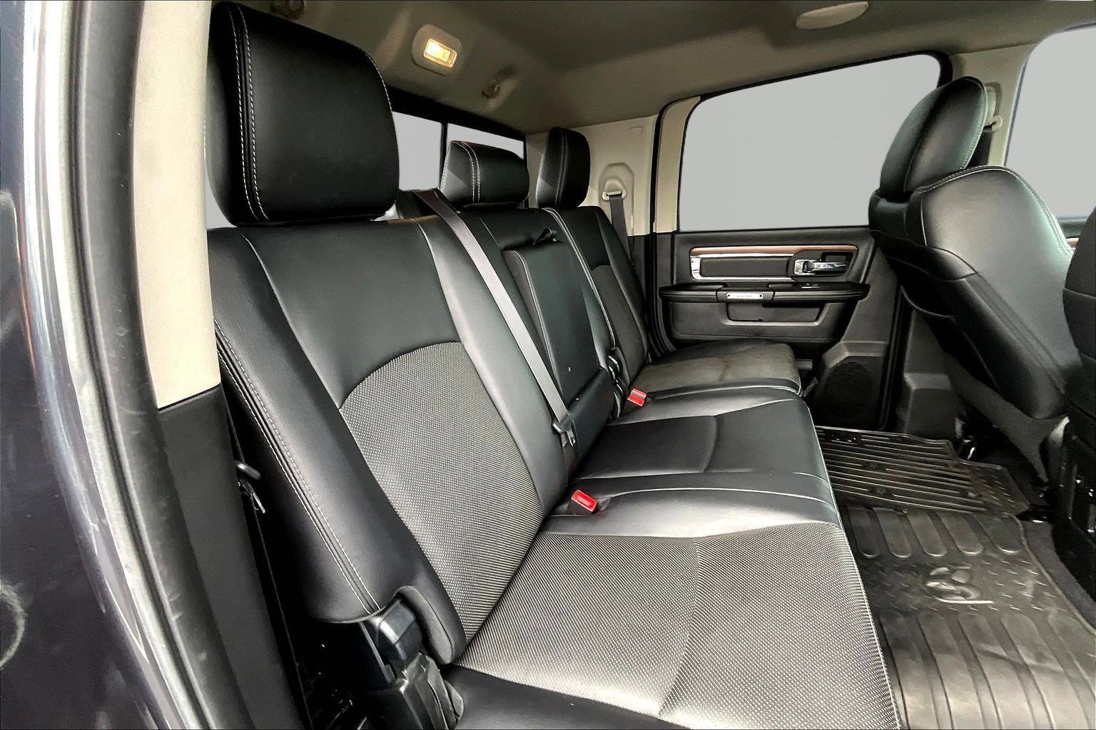 Used 2017 RAM 2500 Laramie w/ Snow Chief Group AWD/4WD image 26