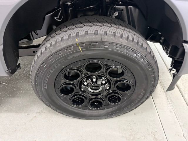 New 2026 Ford F250 4x4 Crew Cab Super Duty image 5