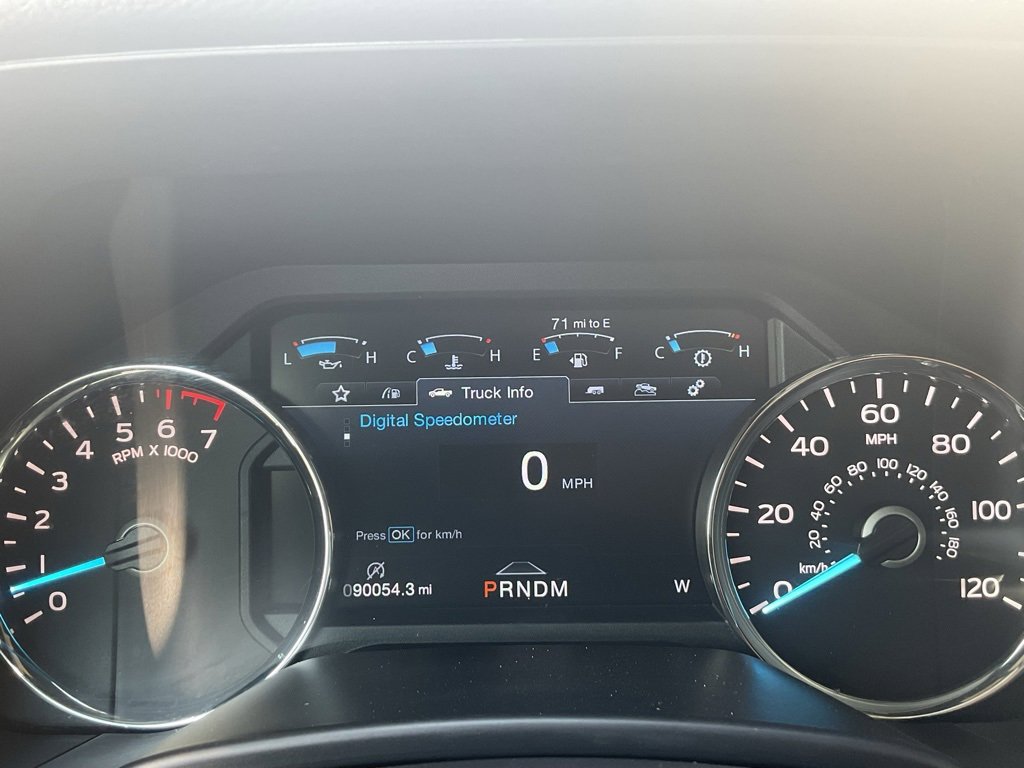 Certified 2019 Ford F150 Platinum w/ Equipment Group 701A Luxury image 15