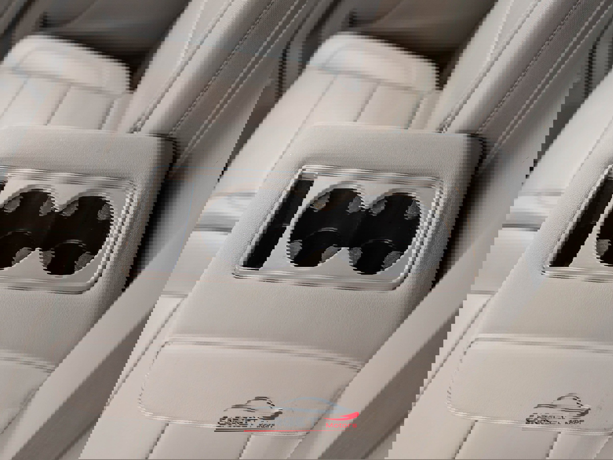 Used 2022 GMC Yukon XL SLT w/ SLT Luxury Package image 25