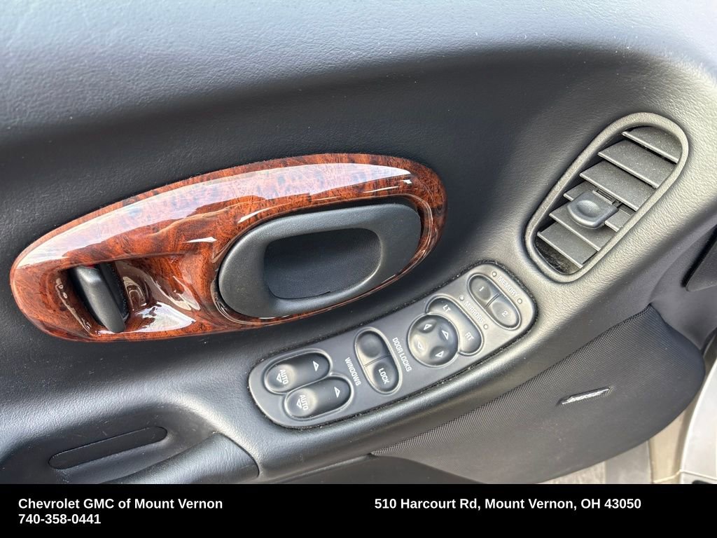 Used 2002 Chevrolet Corvette Coupe w/ Preferred Equipment Group2 image 14