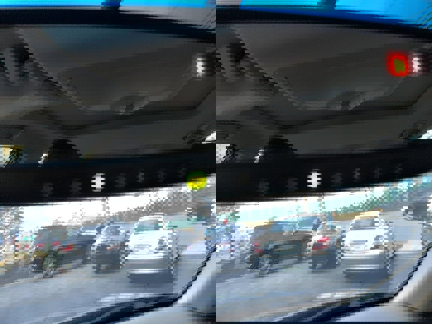 Used 2010 INFINITI G37 x Sedan w/ Premium Pkg image 32