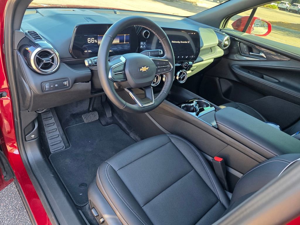 New 2025 Chevrolet Blazer EV LT image 9