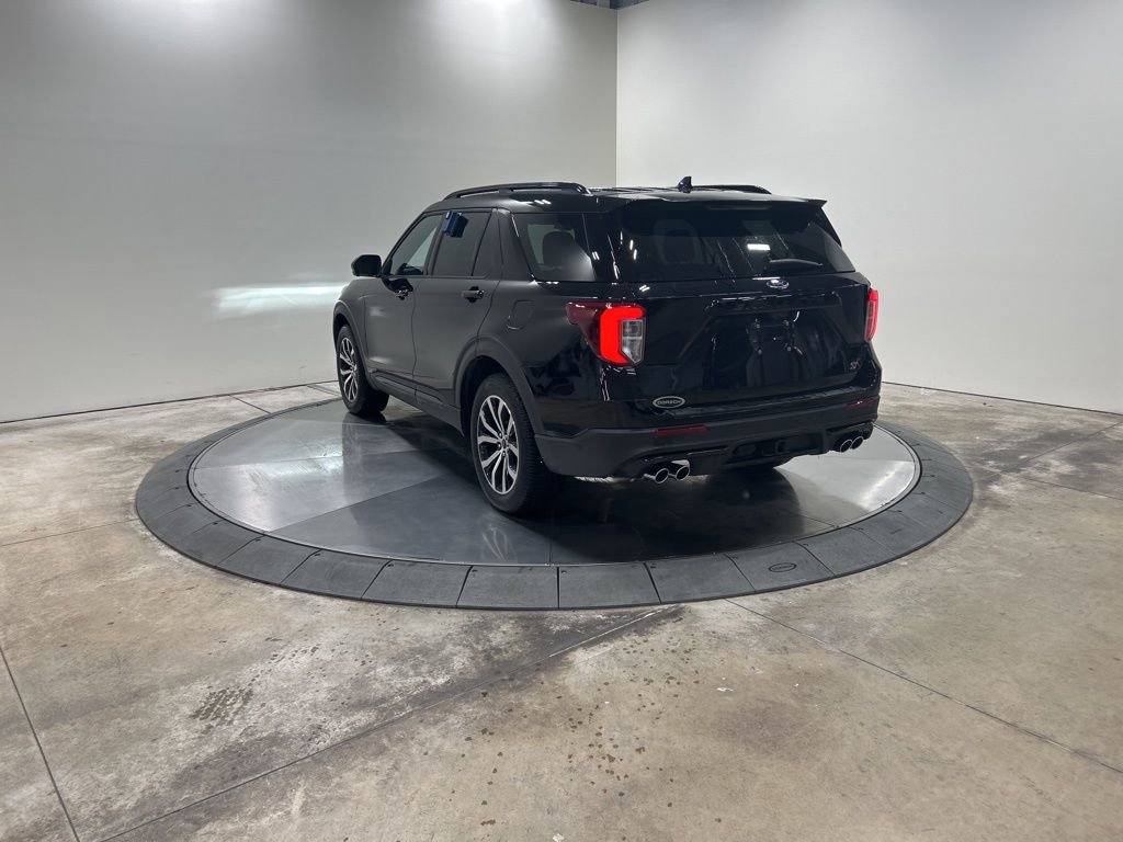 Used 2020 Ford Explorer ST w/ Premium Technology Package image 8