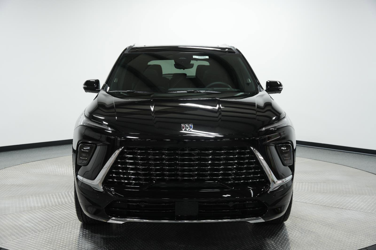 New 2026 Buick Enclave Avenir w/ Super Cruise Package image 2