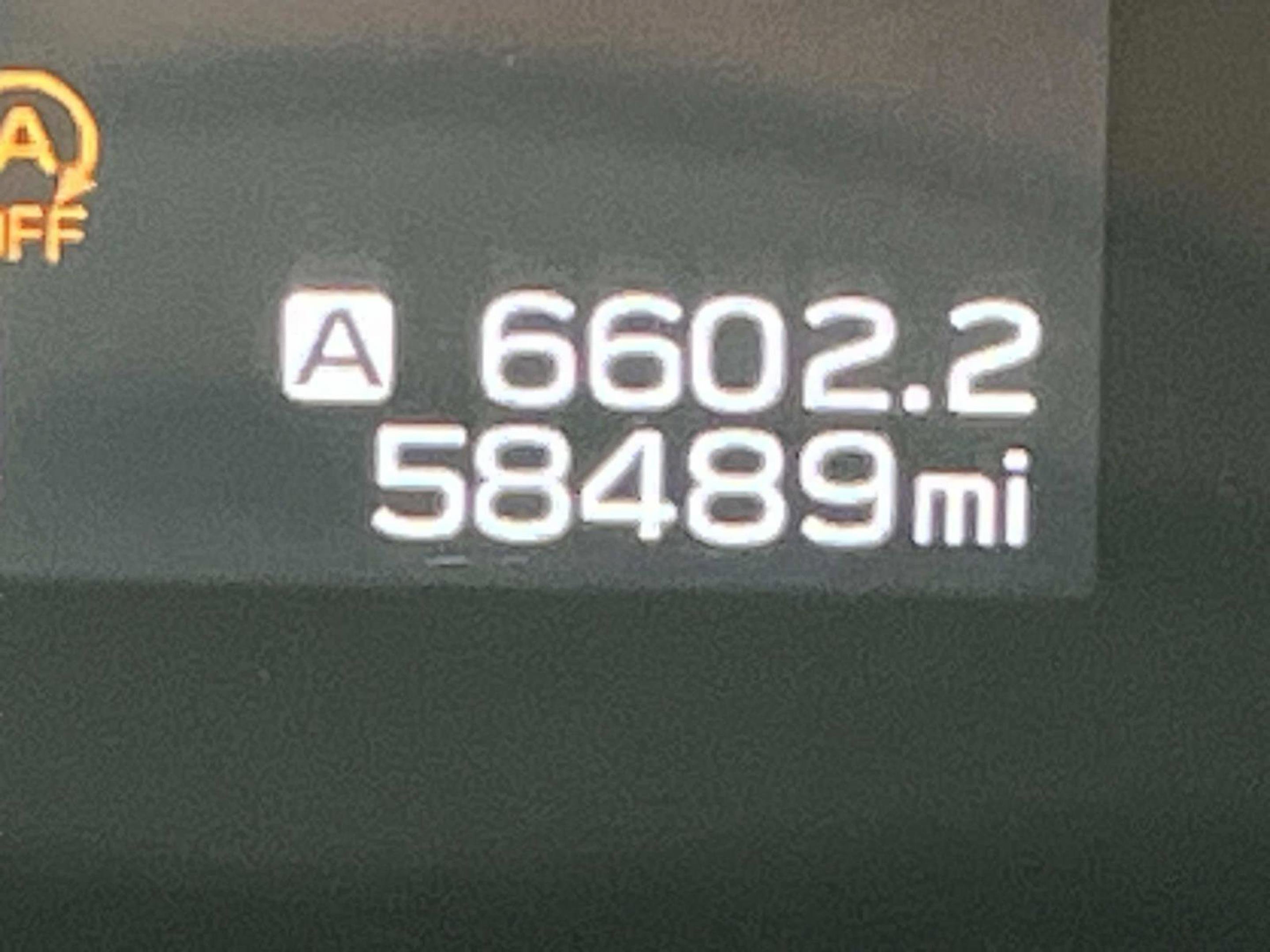 Used 2020 Subaru Outback Premium image 42